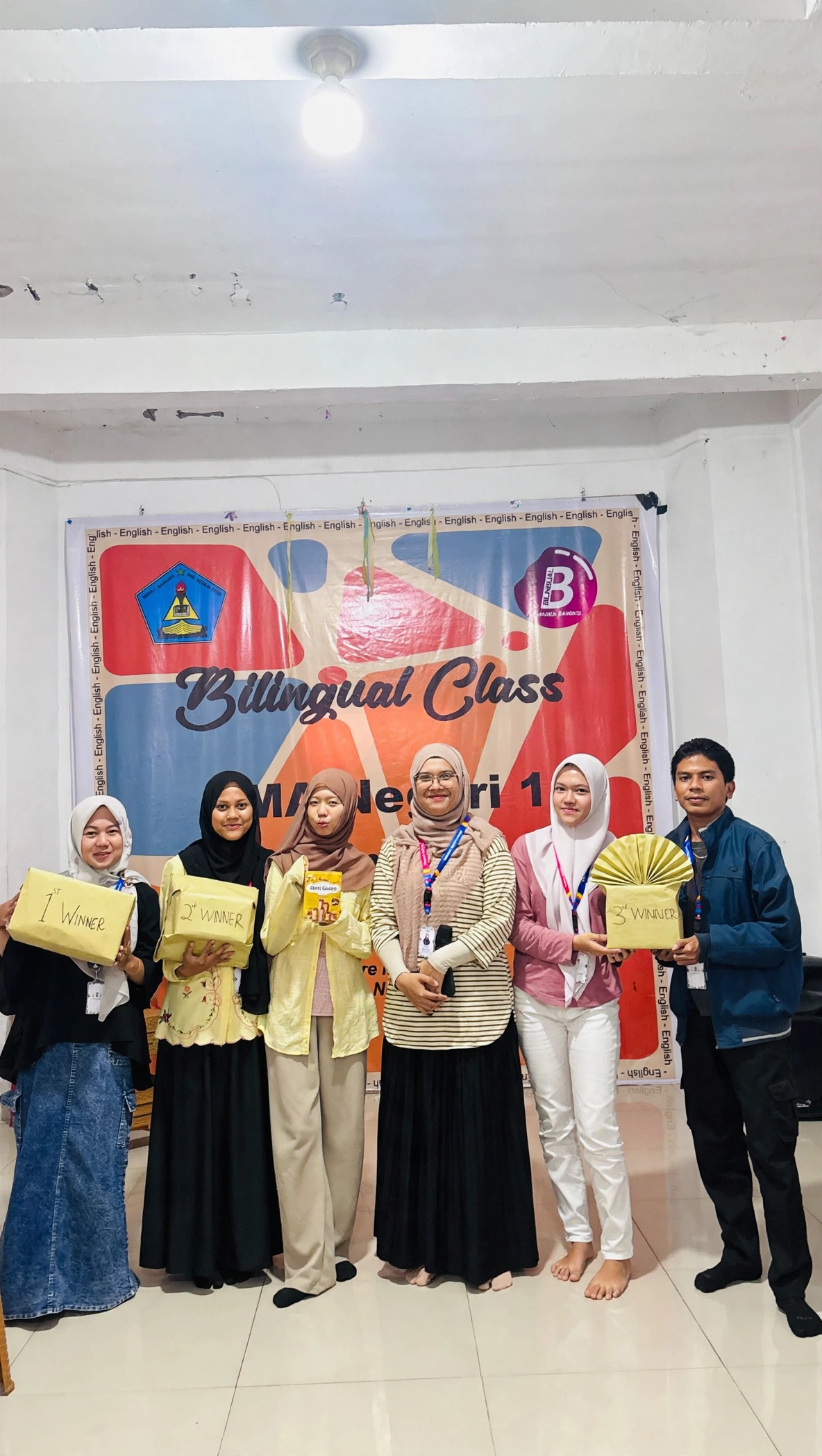 Foto 6 — Gelar Bilingual English Show, Tampilkan Kepercayaan Diri Berbahasa Inggris