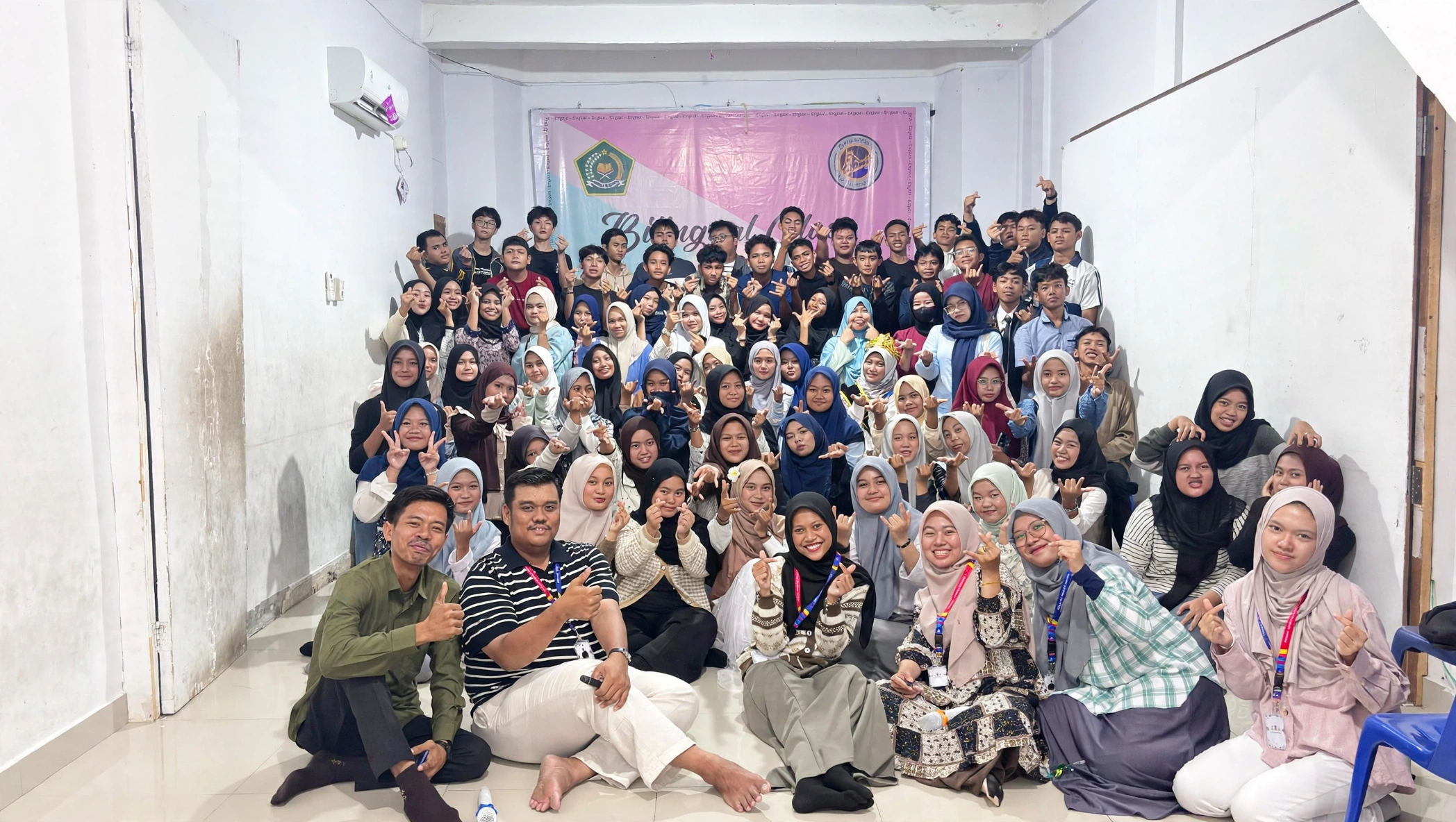 Foto 5 — Gelar Bilingual English Show, Tampilkan Kepercayaan Diri Berbahasa Inggris